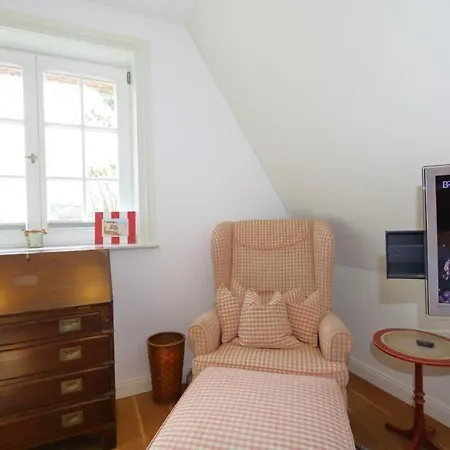 Holiday home Bije-ness Wenningstedt-Braderup